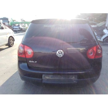 volkswagen golf v berlina (1k1) del año 2004