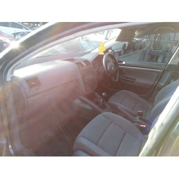 volkswagen golf v berlina (1k1) del año 2004