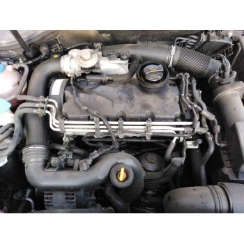 volkswagen golf v berlina (1k1) del año 2004