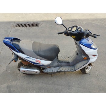 suzuki ay del año 2003