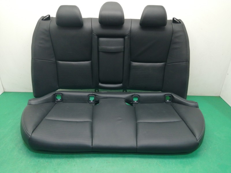 Recambio de asientos traseros para infiniti q50 q50 premium hybrid referencia OEM IAM   