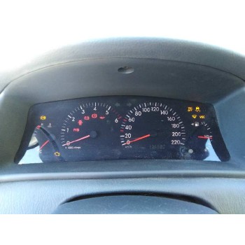 toyota corolla (e12) del año 2005