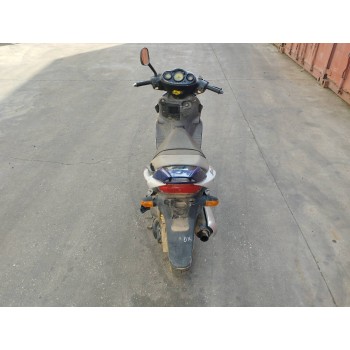 suzuki ay del año 2003