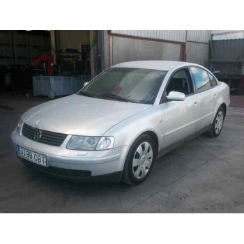 volkswagen passat berlina (3b2) del año 2000