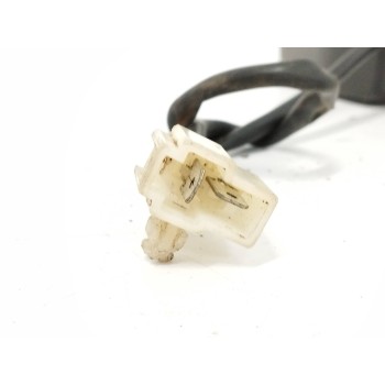 Recambio de enganche cinturon derecho para dfsk v22 1.3 cc referencia OEM IAM DFYA2018 DELANTERO 8212110