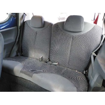 peugeot 107 del año 2009