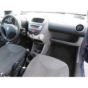 peugeot 107 del año 2009