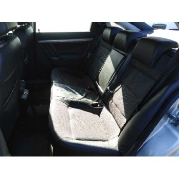 opel vectra c berlina del año 2003