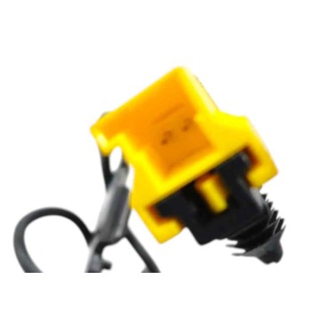 Recambio de enganche cinturon izquierdo para mercedes-benz clase m (w166) 2.1 cdi cat referencia OEM IAM A1668600769 TRASERO 