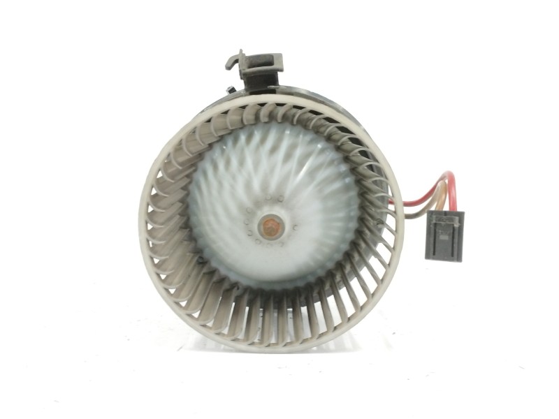 Recambio de motor calefaccion para mercedes-benz clase c (w204) lim. 2.1 cdi cat referencia OEM IAM V7771001 Recambio de motor calefaccion para mercedes-benz clase c (w204) lim. 2.1 cdi cat referencia OEM IAM V7771001