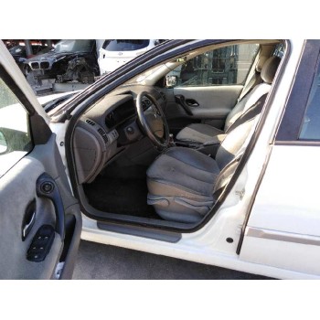 renault laguna ii (bg0) del año 2003