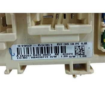 Recambio de caja reles / fusibles para hyundai i10 1.0 cat referencia OEM IAM 91952B9361  