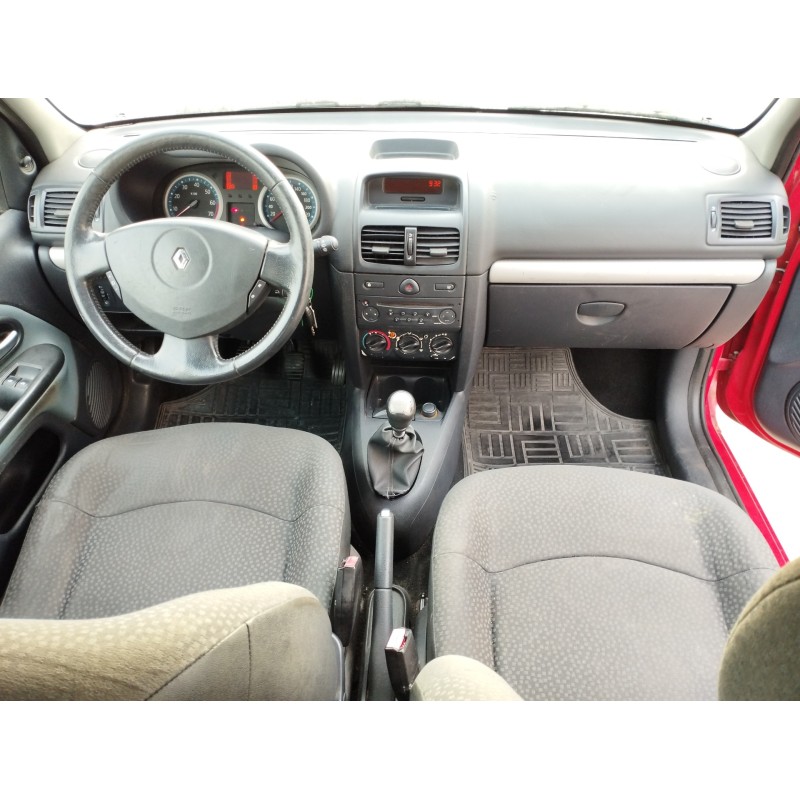 RENAULT CLIO II FASE II (B/CB0) 2005