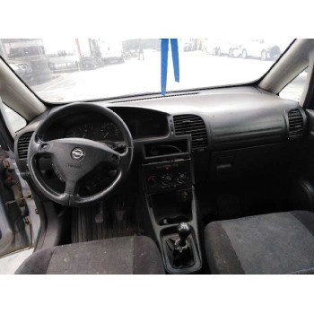 opel zafira a del año 2001