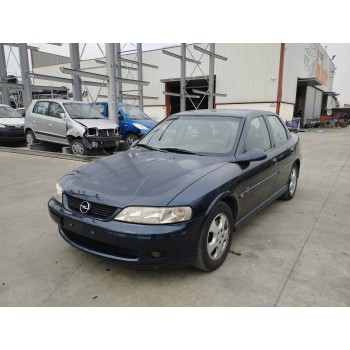 opel vectra b berlina del año 2001