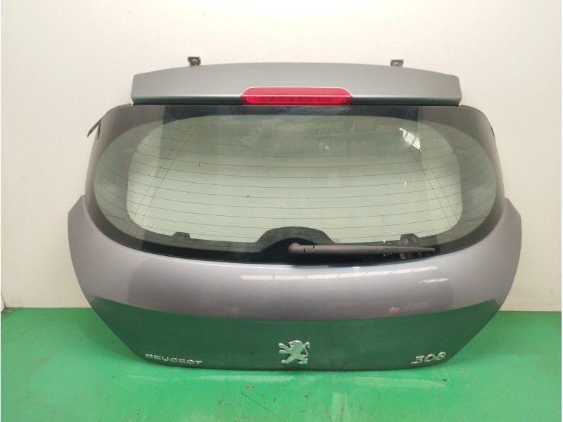 Recambio de porton trasero para peugeot 308 1.6 16v referencia OEM IAM 8701Y3  