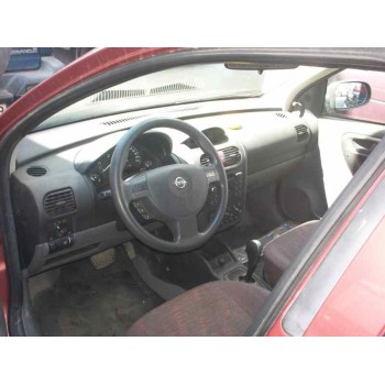 opel corsa c del año 2001