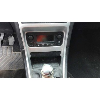 peugeot 307 berlina (s2) del año 2006