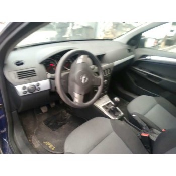 opel astra h berlina del año 2005