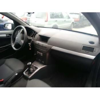 opel astra h berlina del año 2005