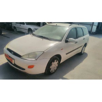 ford focus turnier (cak) del año 2001