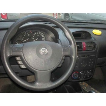 opel corsa c del año 2001
