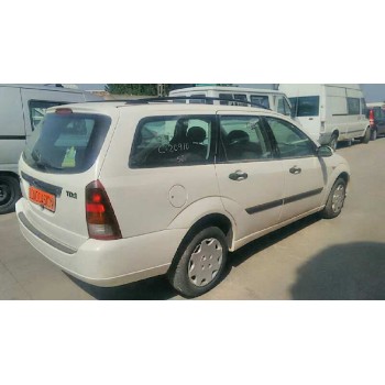 ford focus turnier (cak) del año 2001