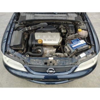 opel vectra b berlina del año 2001
