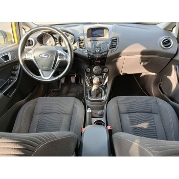 ford fiesta (ccn) del año 2015