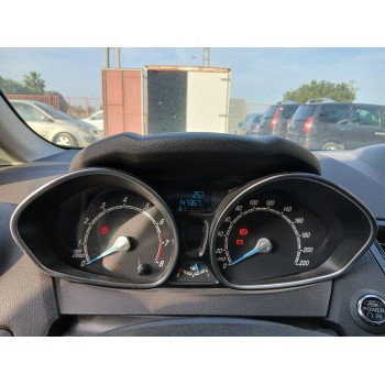 ford fiesta (ccn) del año 2015