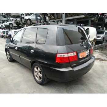 kia carens del año 2004