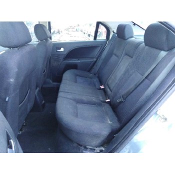 ford mondeo berlina (ge) del año 2004