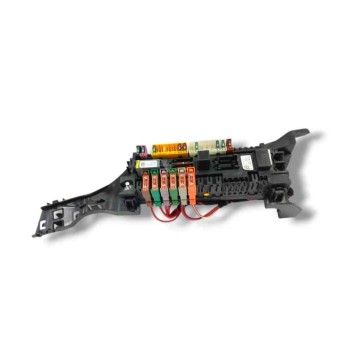 CAJA RELES / FUSIBLES A1665402350 