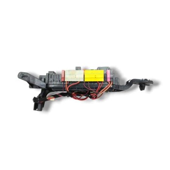 Recambio de caja reles / fusibles para mercedes-benz clase m (w166) 2.1 cdi cat referencia OEM IAM A1665402350  