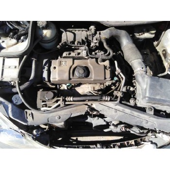 peugeot 206 berlina del año 2001