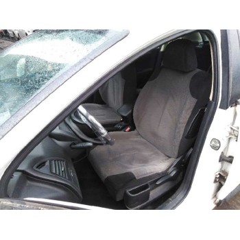 citroën c4 berlina del año 2005