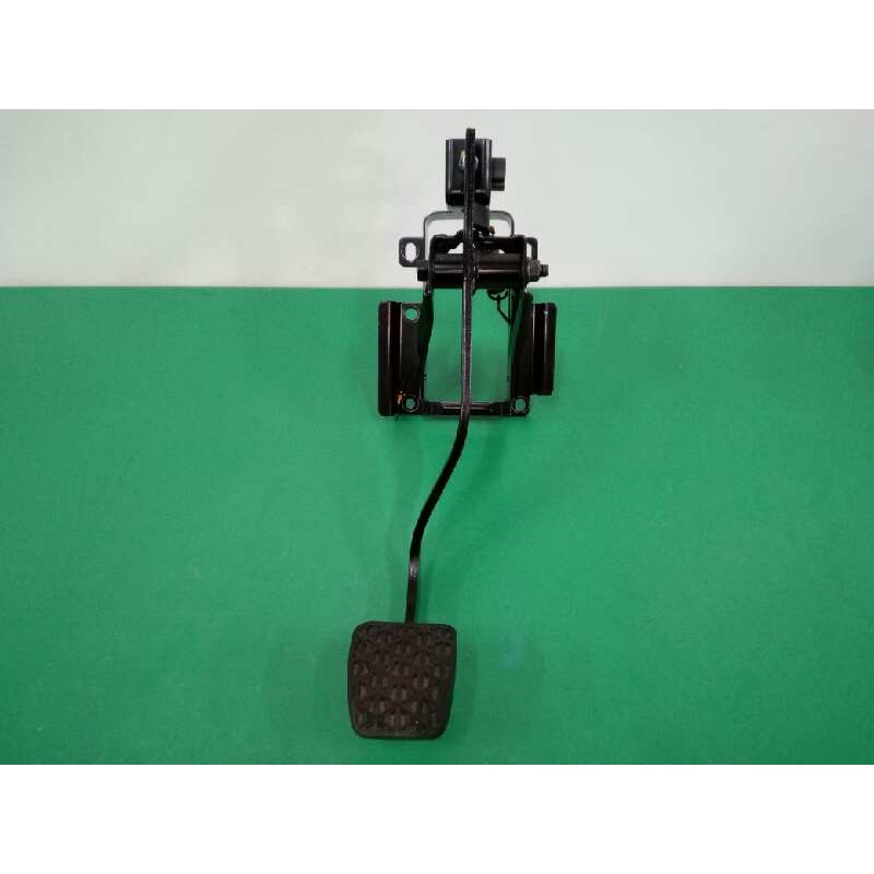 Recambio de pedal freno para hyundai h350 kasten 2.5 crdi cat referencia OEM IAM 3285059000  