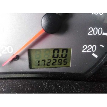 ford focus berlina (cak) del año 2003