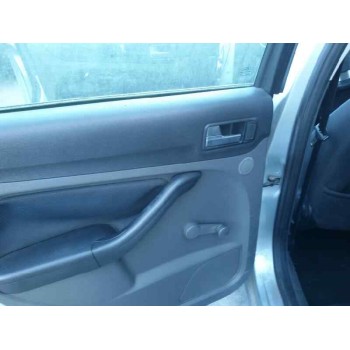 ford focus berlina (cap) del año 2005