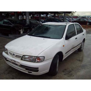 nissan almera (n15) del año 1995