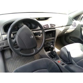 renault laguna ii (bg0) del año 2001