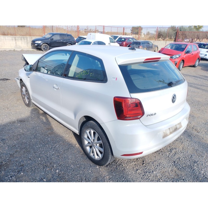 VOLKSWAGEN POLO V (6R1, 6C1) 2015