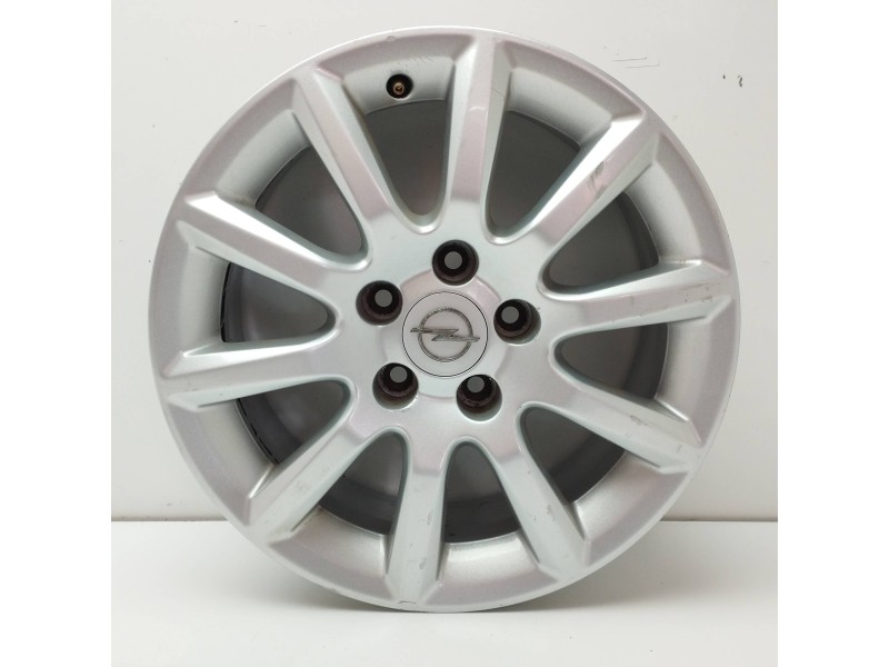 Recambio de llanta para opel astra h berlina 1.7 16v cdti referencia OEM IAM 13116623 6,5JX16 ET37 5H 5X112