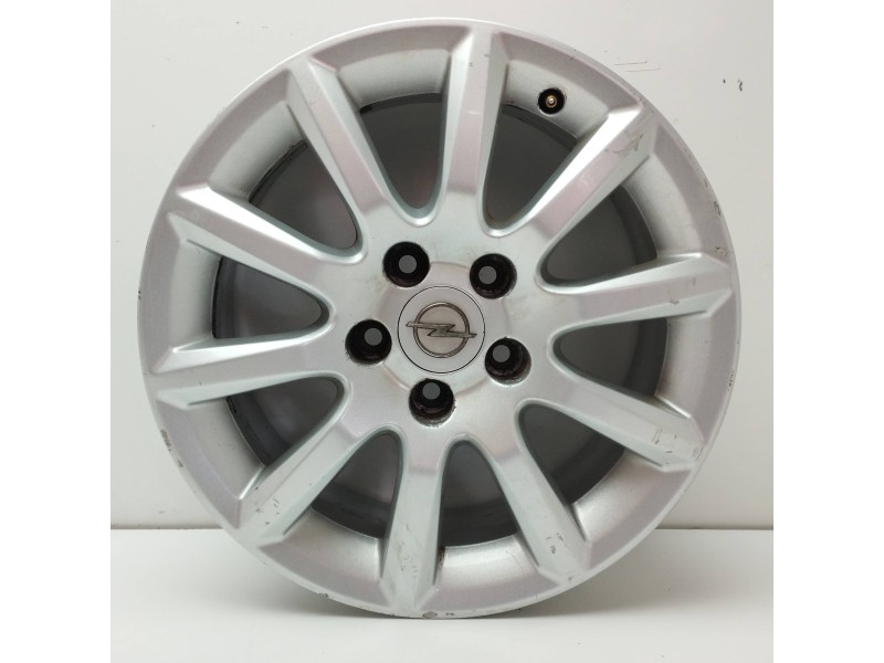 Recambio de llanta para opel astra h berlina 1.7 16v cdti referencia OEM IAM 13116623 6,5JX16 ET37 5H 5X112