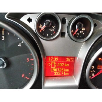 ford focus berlina (cap) del año 2008