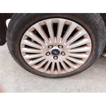 ford focus berlina (cap) del año 2008