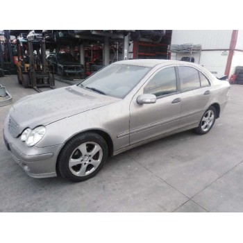 mercedes-benz clase c (w203) berlina del año 2006