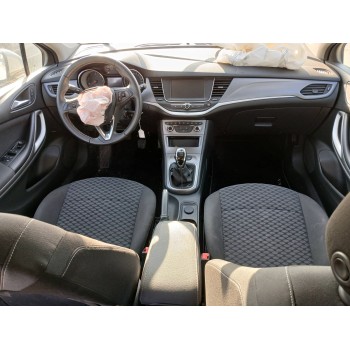 opel astra k sports tourer del año 2019