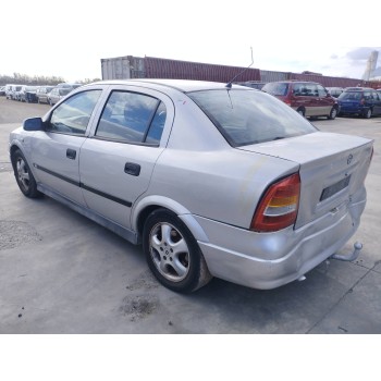 opel astra g berlina del año 1999