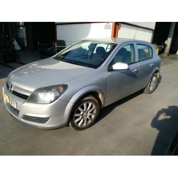 opel astra h berlina del año 2005